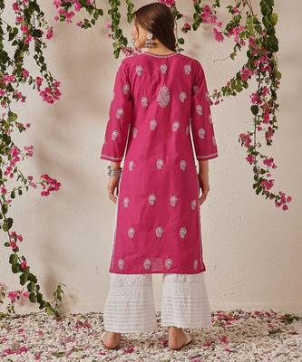 Hand embroidered magenta cotton lucknowi chikankari straight kurta 2