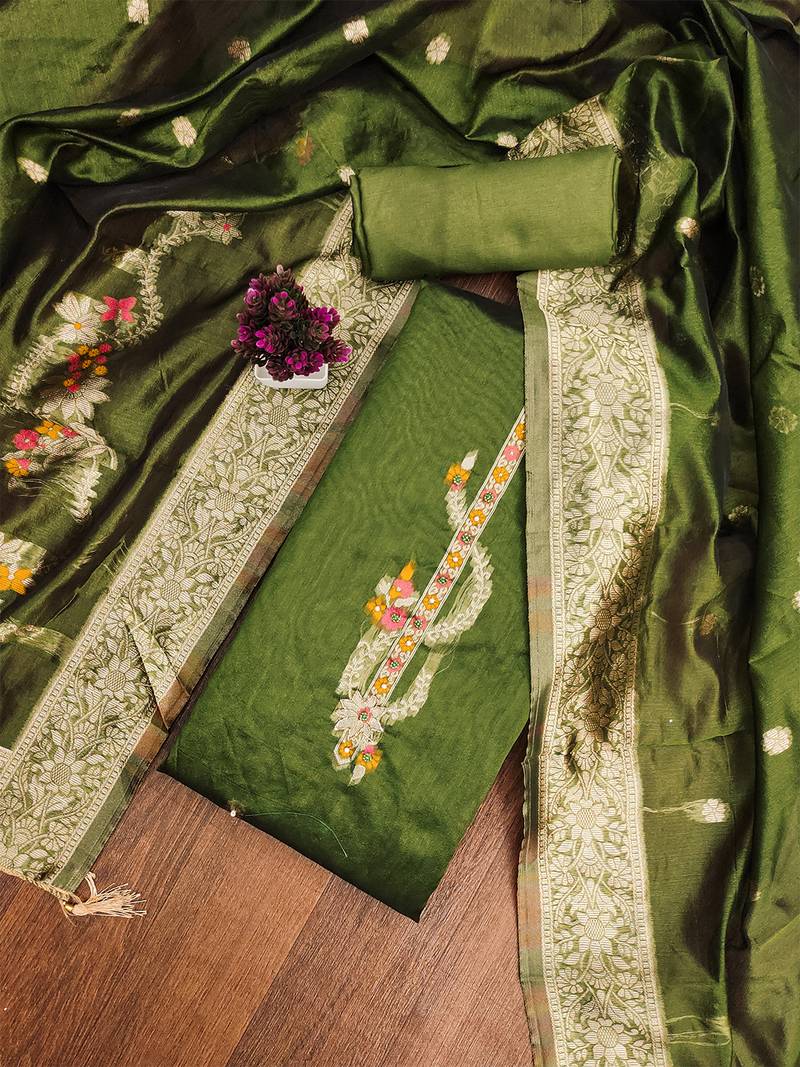 Elegant green jacquard embroidered salwar suit material with rich woven dupatta