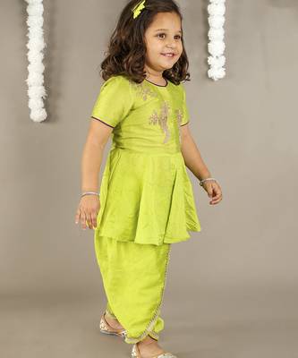 Green cotton silk embroidered girls top & dhoti 2