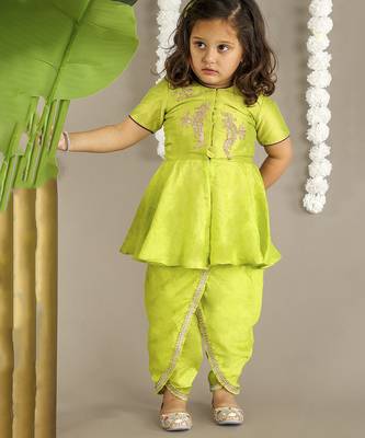 Green cotton silk embroidered girls top & dhoti 3