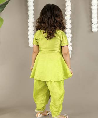 Green cotton silk embroidered girls top & dhoti 4