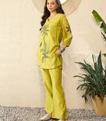 Women green silk blend embroidered solid coord sets