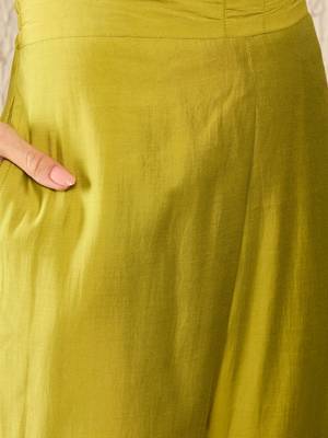 Women green silk blend embroidered solid coord sets 5