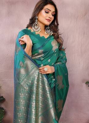 Emerald Green Color Gala weaving Banarasi Art Silk Saree 1