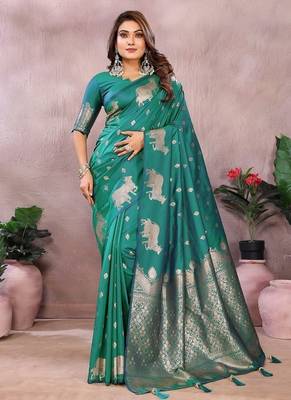 Emerald Green Color Gala weaving Banarasi Art Silk Saree 2