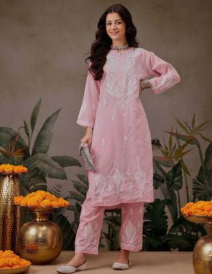 Hand embroidered pink cotton lucknowi chikankari co-ord set 3
