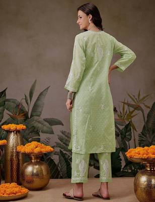 Hand embroidered liril geen cotton lucknowi chikankari co-ord set 2