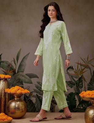 Hand embroidered liril geen cotton lucknowi chikankari co-ord set 3