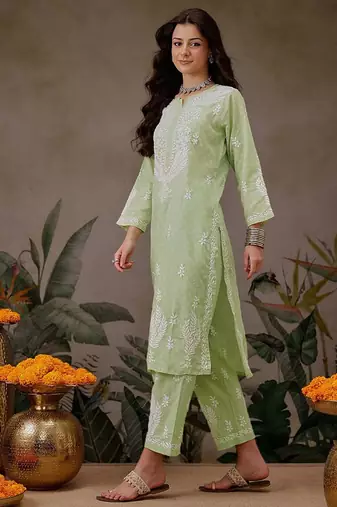 Hand embroidered liril geen cotton lucknowi chikankari co-ord set