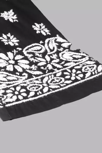Hand embroidered white cotton lucknowi chikankari kurta with palazzo set