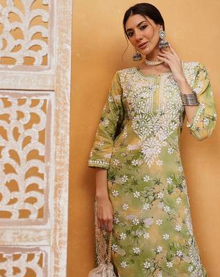 Hand embroidered floral printed green and yellow cotton lucknowi chikankari co-ord set 5