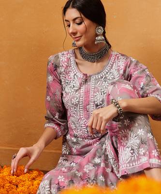 Hand embroidered floral printed pink and grey cotton lucknowi chikankari co-ord set 5