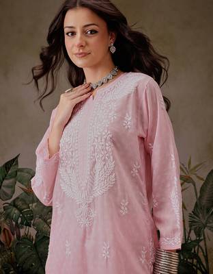Hand embroidered pink cotton lucknowi chikankari co-ord set 6