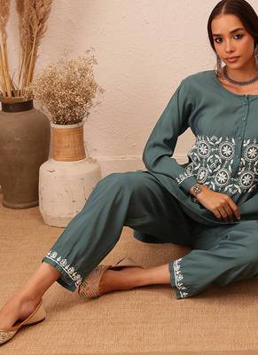 Hand embroidered slate grey cotton lucknowi chikankari co-ord set 6