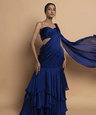 Navy blue satin plain saree with embroidered blouse & belt 3