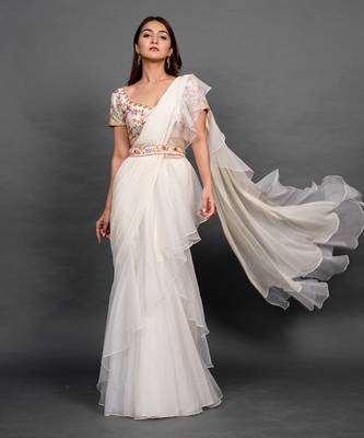 White organza plain saree with embroidered blouse & belt 2