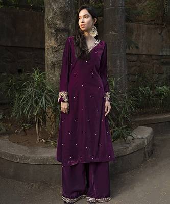 Wine velvet embroidered kurta & pant set 4