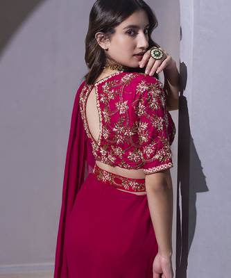 Pink organza plain saree with embroidered blouse & belt 4