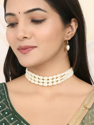 Pearl beaded necklace & earring set for women 1