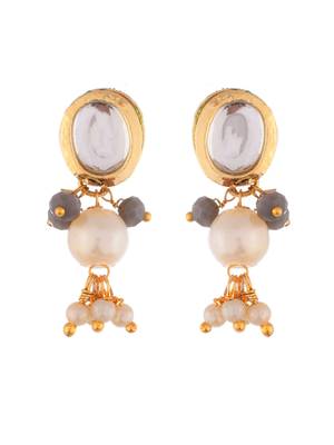 Gold-toned pearl beaded bracelet & earrings set 4