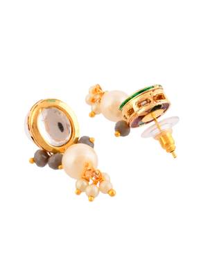 Gold-toned pearl beaded bracelet & earrings set 5