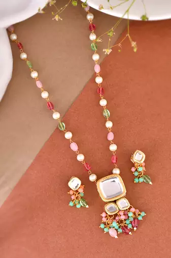 Long layered multi beaded kundan with pearl jewellery set