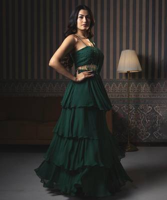 Green georgette plain saree with embroidered blouse 1