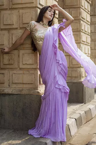 Lilac chinnon plain saree with embroidered blouse & belt