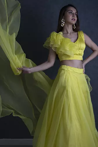 yellow organza plain Lehenga