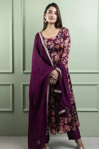 Wine crepe printed kurta set