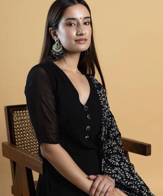 Black  georgette  plain kurta set 4