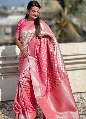 Babypink silk blend saree with blouse 1