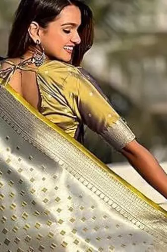 Mustard silk blend saree with blouse