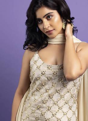 White georegette embroidered kurta set 3