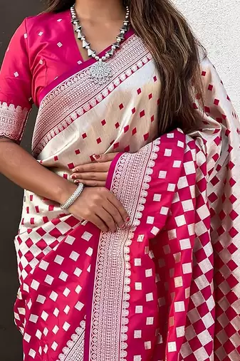 Pink silk blend saree with blouse