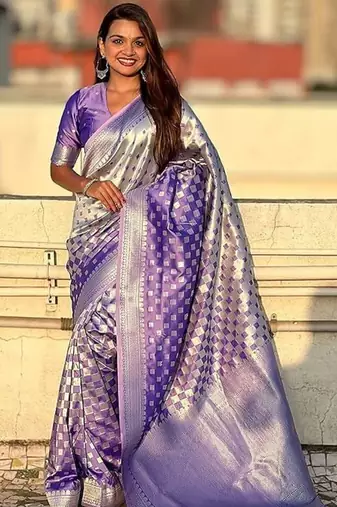 Blue silk blend saree with blouse