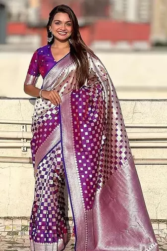 Purple silk blend saree with blouse