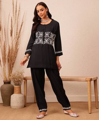 Hand embroidered black cotton lucknowi chikankari co-ord set 1