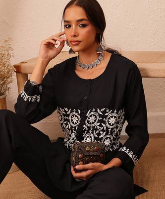 Hand embroidered black cotton lucknowi chikankari co-ord set 5