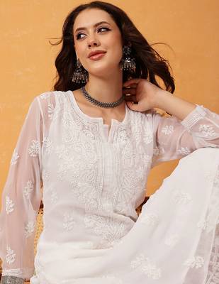 Hand embroidered white georgette lucknowi chikankari kurta set with slip 2
