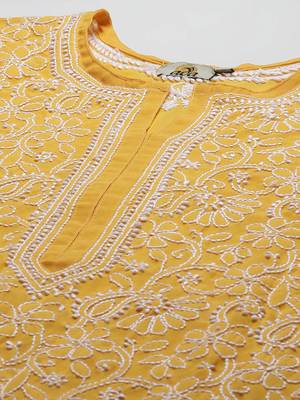 Hand embroidered mustard georgette lucknowi chikankari kurta set 5