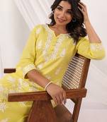 women's yellow pure cotton embroidered straight kurta