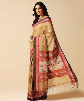 Beige hand woven cotton saree 4