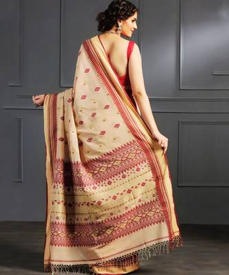 Beige hand woven cotton saree 2