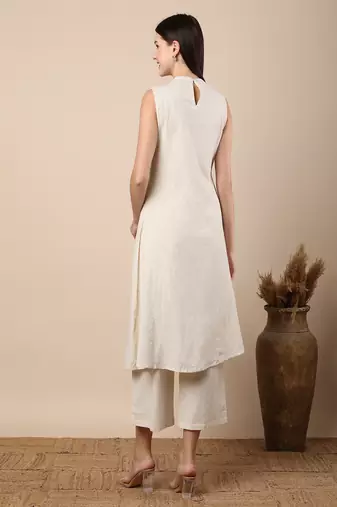 Off white colour with emboidery with khadi cotton stitch for women