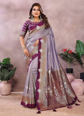 Lavender Color Zari Weaving Kalamkari Silk Saree 2