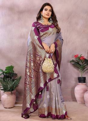 Lavender Color Zari Weaving Kalamkari Silk Saree 3