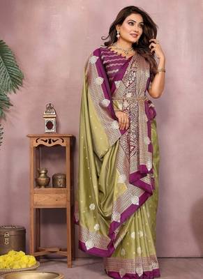Olive Color Zari Weaving Kalamkari Silk Saree 2