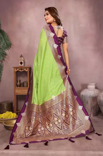Parrot Green Color Zari Weaving Kalamkari Silk Saree