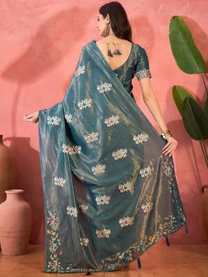 Blue silk blend jacquard saree with unstitched blouse piece 3